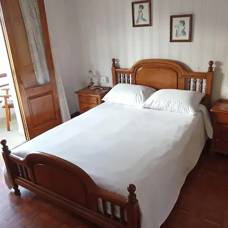 Holiday home Ensan Ciprian Casa En 1ª Linea De Playa