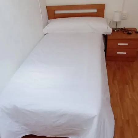 Ferienhaus Ensan Ciprian Casa En 1ª Linea De Playa San Cibrao