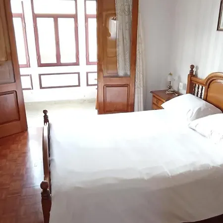 Holiday home Ensan Ciprian Casa En 1ª Linea De Playa