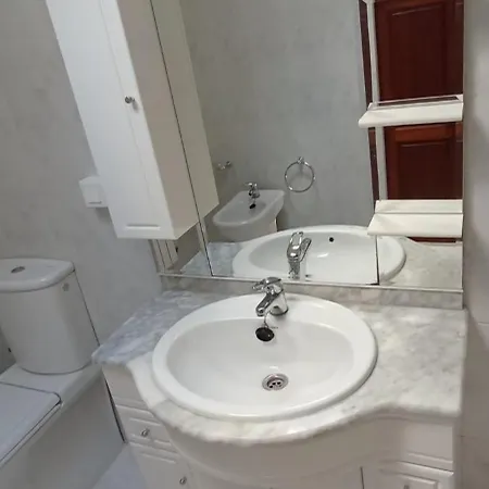 Holiday home Ensan Ciprian Casa En 1ª Linea De Playa San Ciprian (Galicia)