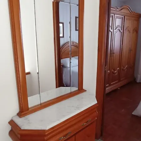 Vakantiehuis Ensan Ciprian Casa En 1ª Linea De Playa San Cibrao