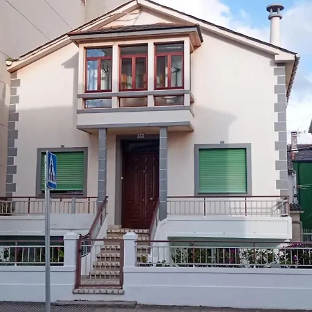 Ensan Ciprian Casa En 1ª Linea De Playa San Ciprian (Galicia)
