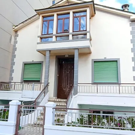 Ensan Ciprian Casa En 1ª Linea De Playa * San Ciprian (Galicia)