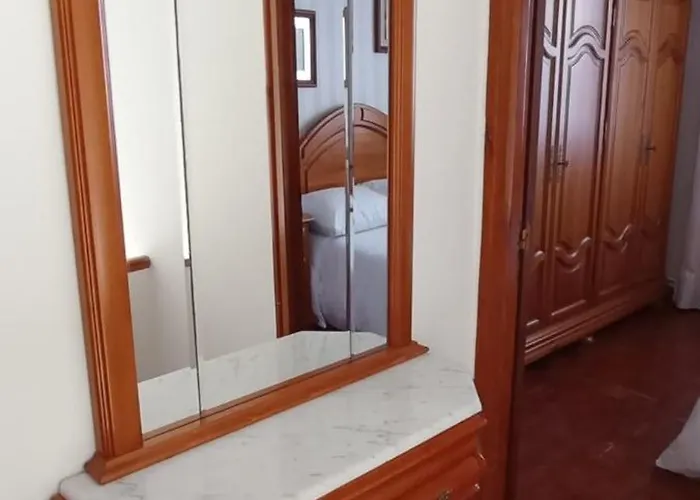 Holiday home Ensan Ciprian Casa En 1ª Linea De Playa San Ciprian (Galicia)